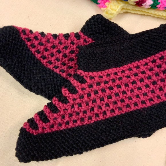 4 pair and hand knit slippers - Picture 3 of 5